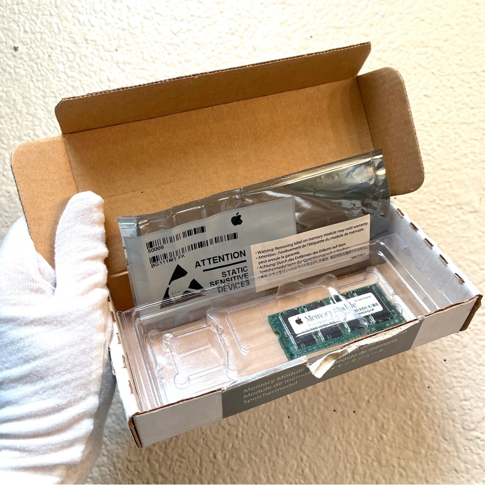 2 Apple Memory Modules. 512MB SDRAM. & 256MB. NEW